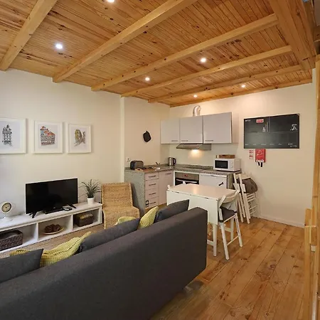 Flh Fontainhas Homey Mezzanine Apartment Porto