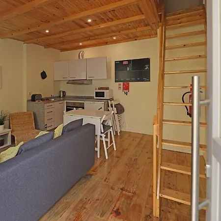 Flh Fontainhas Homey Mezzanine Apartment Porto